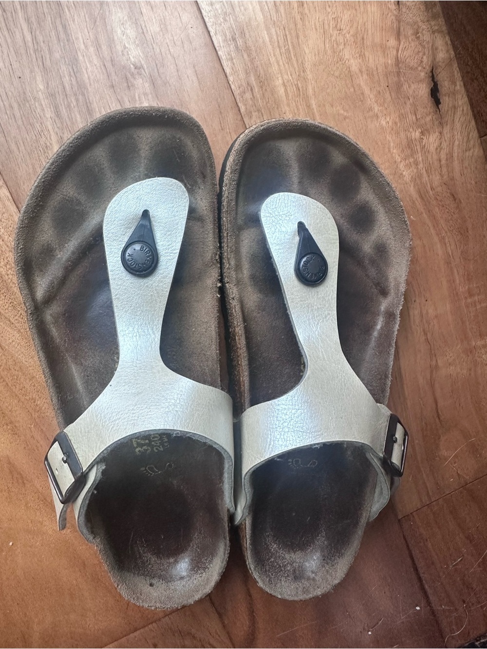 Birkenstock gizeh T-Strap Toe-Post Sandals